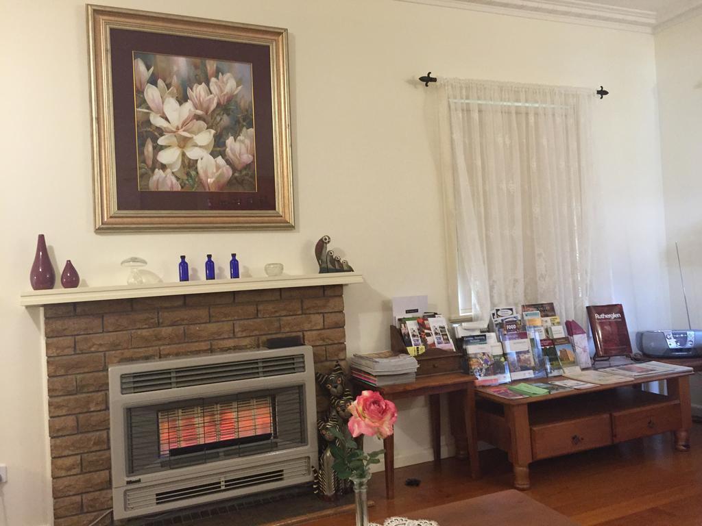 Admurraya House Bed & Breakfast Rutherglen Esterno foto