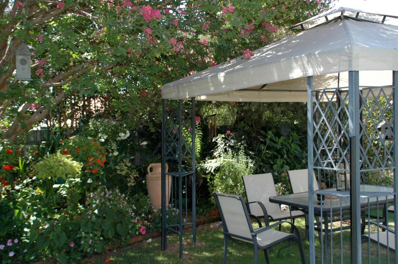 Admurraya House Bed & Breakfast Rutherglen Esterno foto